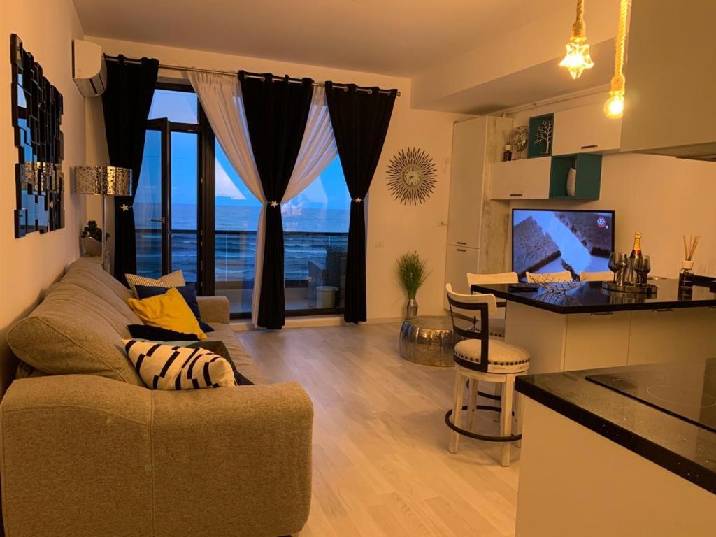 Panoramis Promenada-Cezar Apartman Năvodari Kültér fotó